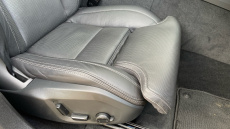 Volvo XC60 2.0 B5P Ultra Dark 5dr AWD Geartronic Petrol Estate